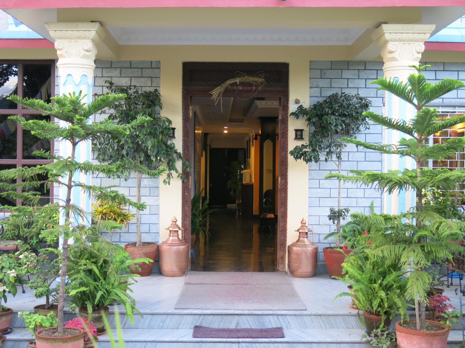 Hotel Lake Star Pokhara Eksteriør billede