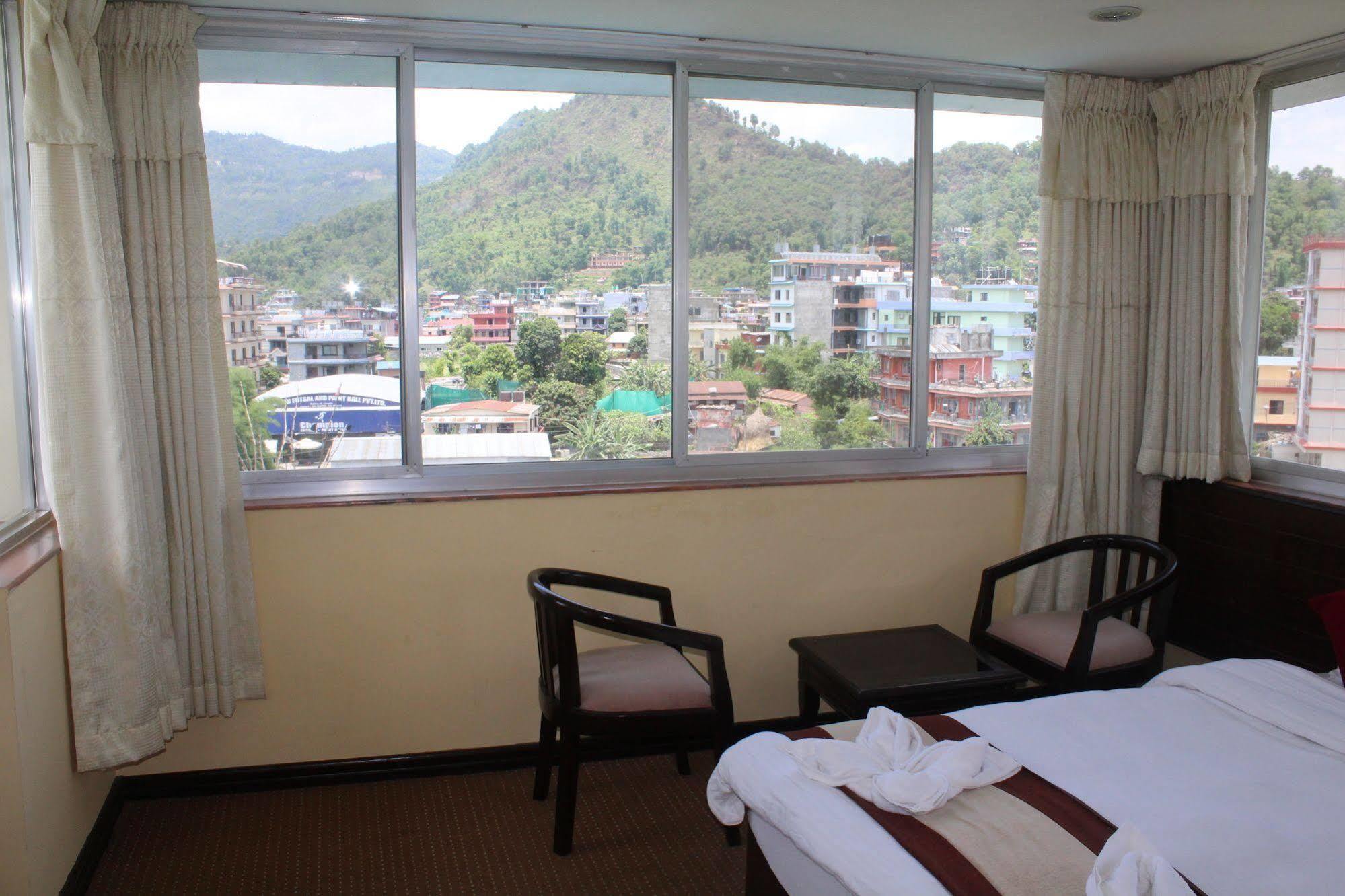 Hotel Lake Star Pokhara Eksteriør billede