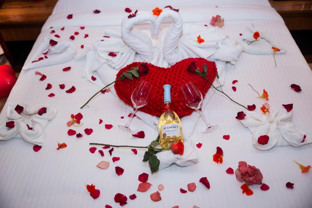 Hotel Lake Star Pokhara Eksteriør billede